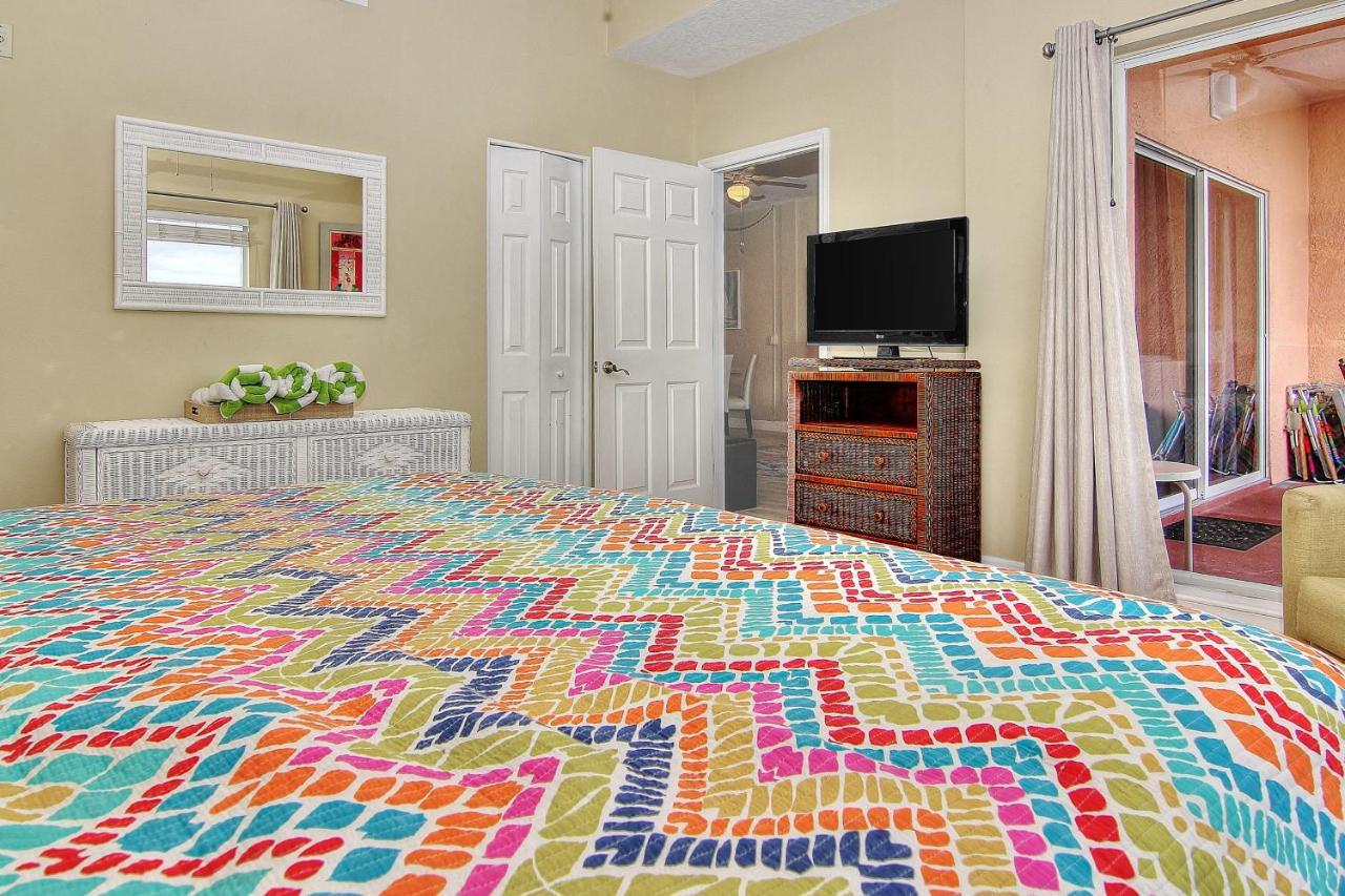 Madeira Bay Resort 508 St. Pete Beach Exterior photo